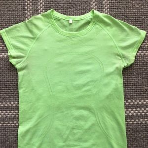 Lululemon Athletica - Swiftly short sleeve - Sz.8